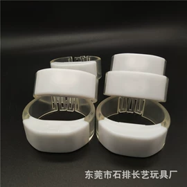 助威道具;自行车灯;宠物项圈