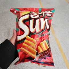 Imported snack food leisure puffed Lays Sun Sun Corn Puffs 80g Wavy Potato Chips Potstickers Korea