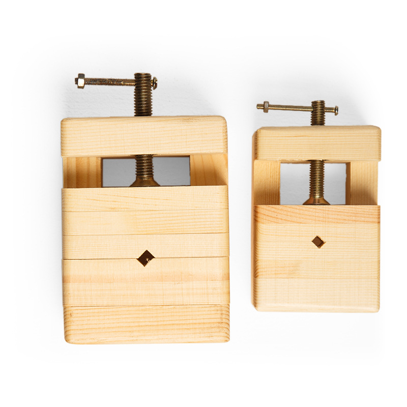 Cama de Madera para Grabado de Sellos, Pino Pulido para Talla y Estudio