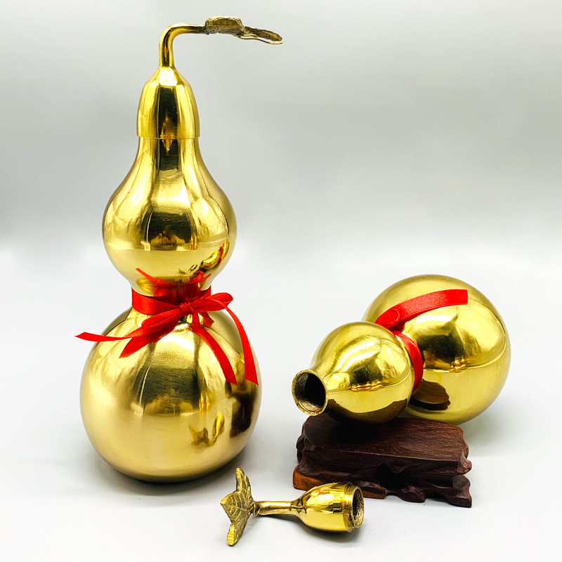 Factory wholesale brass gourd decoration large small size glossy gossip copper gourd hanging piece with leaf open cover copper gourd Factory wholesale brass gourd decoration large small size glossy gossip copper gourd hanging piece with leaf open cover copper gourd