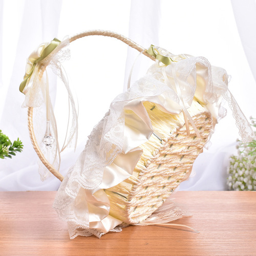 Western style wedding bamboo flower basket rhinestone lace basket flower girl portable small flower basket wedding supplies wholesale