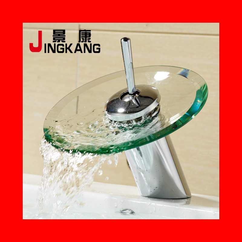 Fábrica al por mayor caliente y fría vidrio cascada grifo hogar Baño lavabo cascada grifo Amazon e-commerce superficie