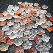 天然南红玛瑙高冰飘花小雕件 DIY小配饰配件 成色干净 厂家批发