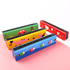 Double-row sixteen-hole children's wooden painted harmonica creative enlightenment early education toy musical instrument new and unique parent-child teaching aids