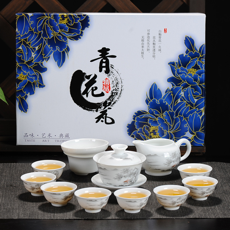 Factory direct kung fu tea set ceramic tea cup white porcelain set blue and white tea cup cover bowl tea set can do logo