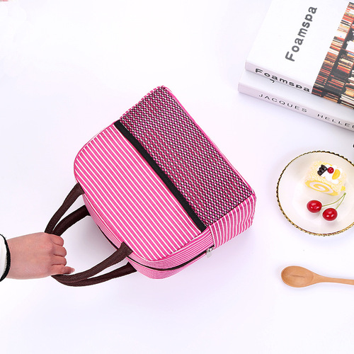 Waterproof aluminum film lunch bag, thickened thermal bag, large capacity student lunch bag, portable cold-keeping and fresh-keeping lunch box bag
