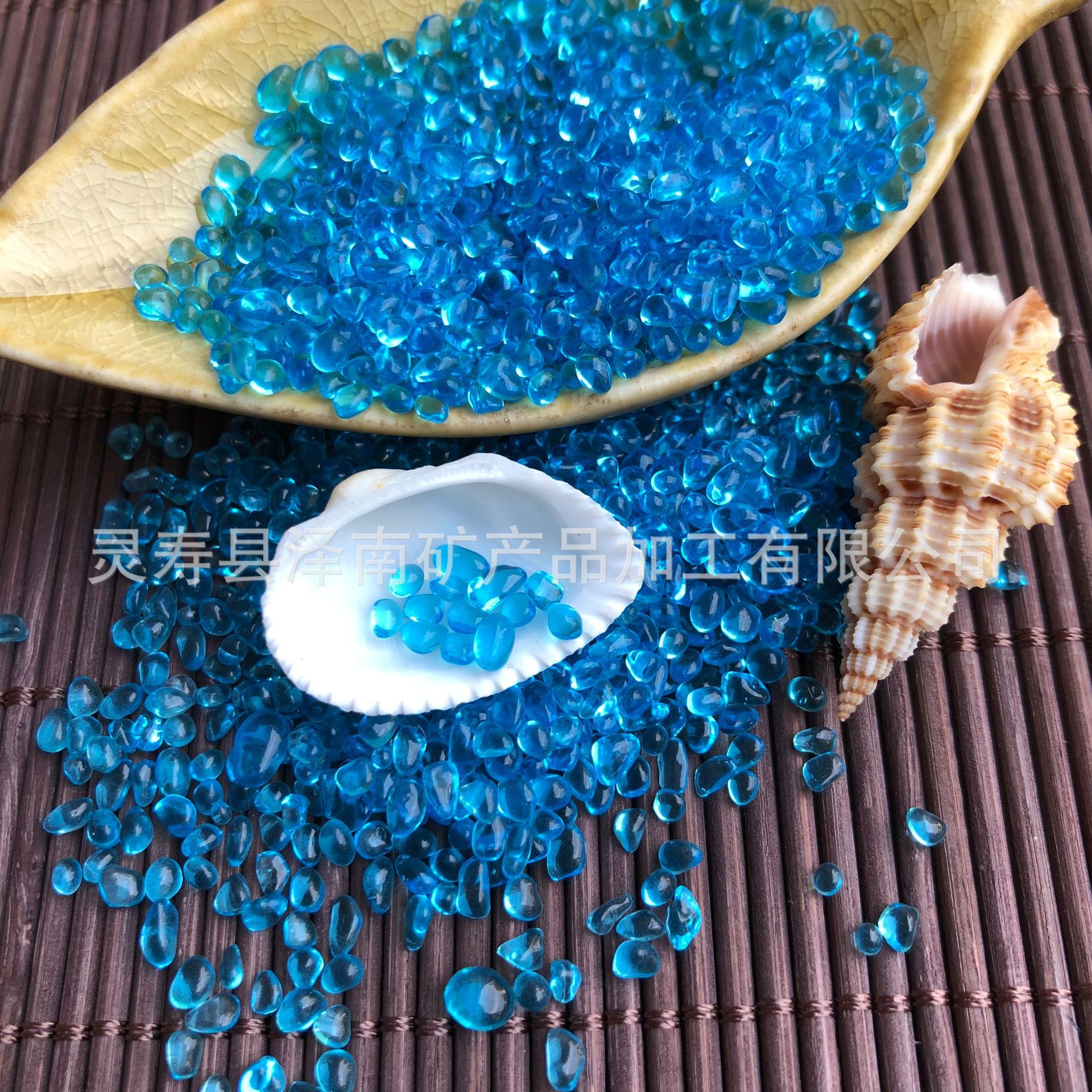 厂家低价供应鱼缸造景装饰用玻璃珠水族箱底砂用颜色规格齐全