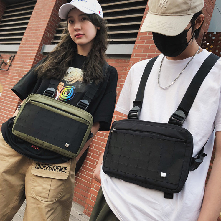New Tactical Cyber Celebrity Chest Bag European and American Street ins Tactical Function Vest Bag Outdoor Sports Military Style Hanging Bag