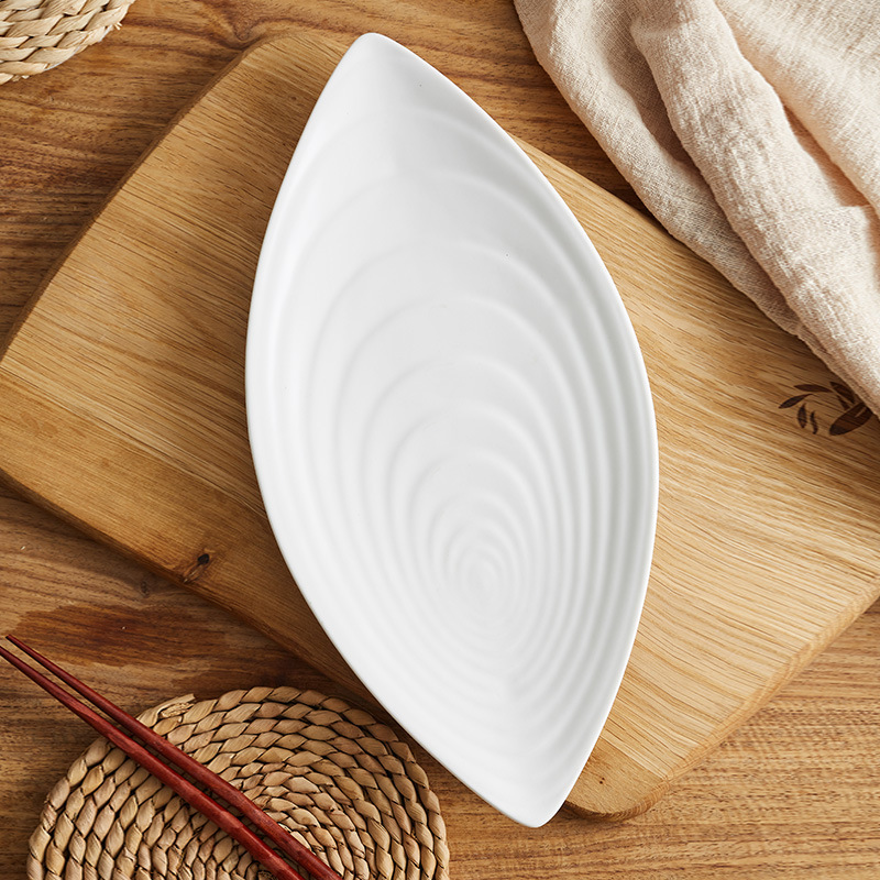Plato de doble punta Plato de cerámica creativa Suministros de hotel Plato de vajilla de porcelana blanca Plato de dim sum Shanxi