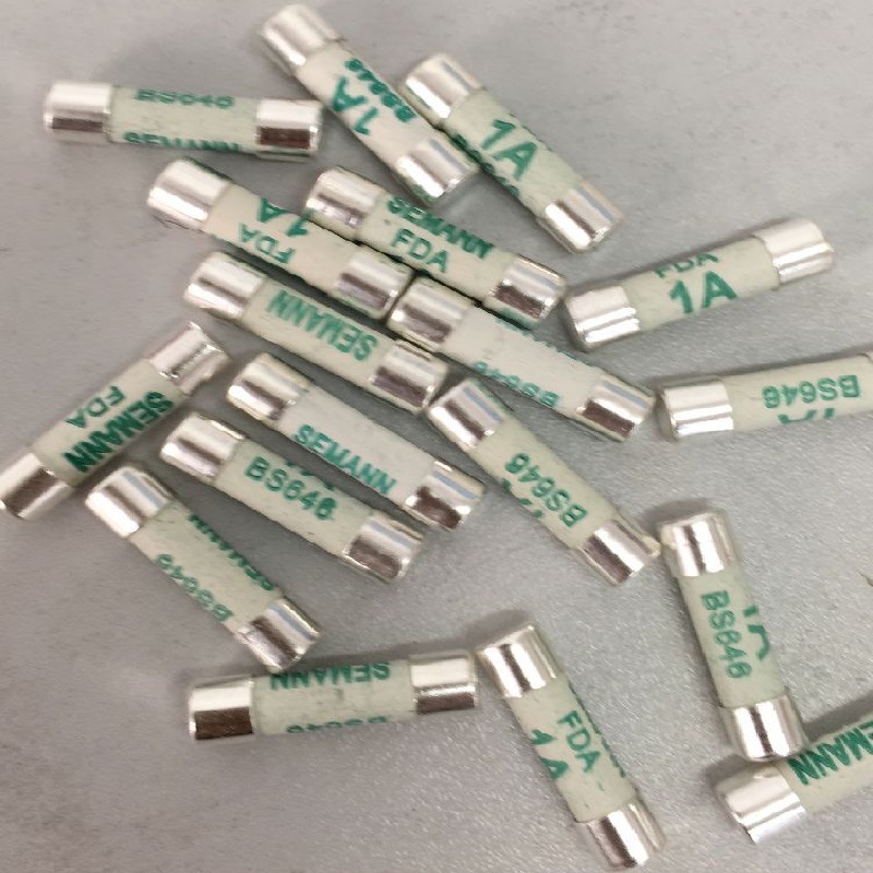 Bs646 1A保险丝5X20 1A保险丝英式插头英式转换插座BS646 1A保险