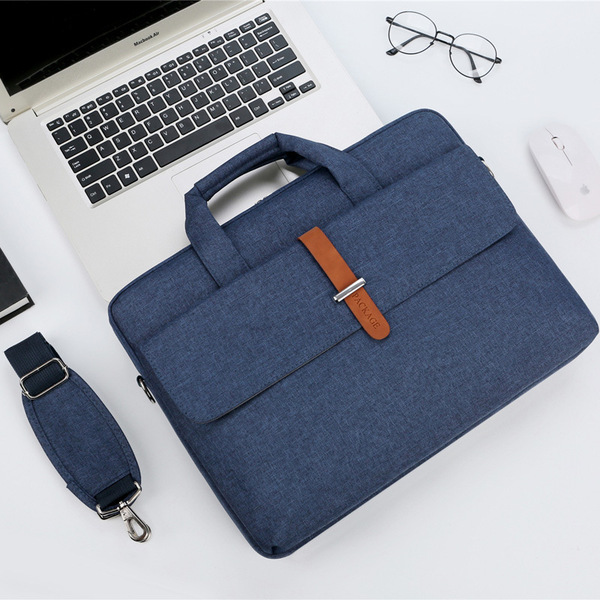 Laptop one shoulder