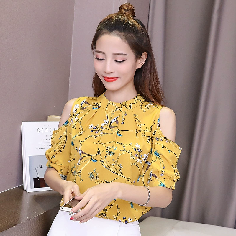 Топ с открытыми плечами и половиной рукавов, сексуальный утягивающий вид, закрывающая живот, нижняя рубашка, новинка 2024, летняя шифоновая рубашка с цветочным принтом, женская рубашка с короткими рукавами