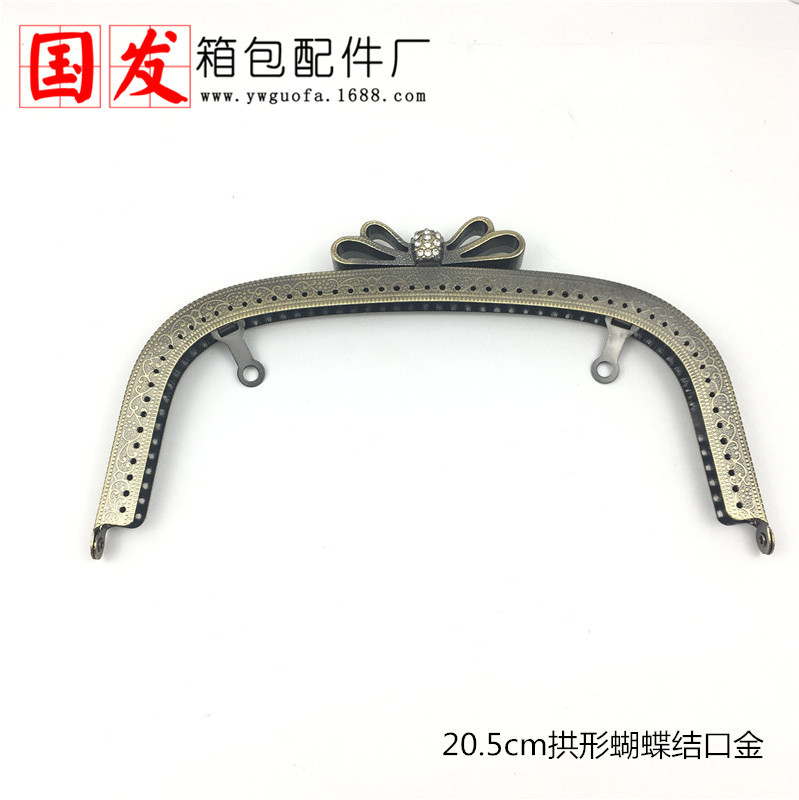 Productos disponibles: 20CM cuadrado en relieve arco de oro buckle