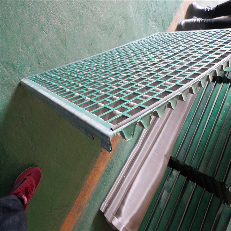 缺口波浪筛网 波浪型石油泥浆振动筛网 勾边缺口泥浆过滤筛网