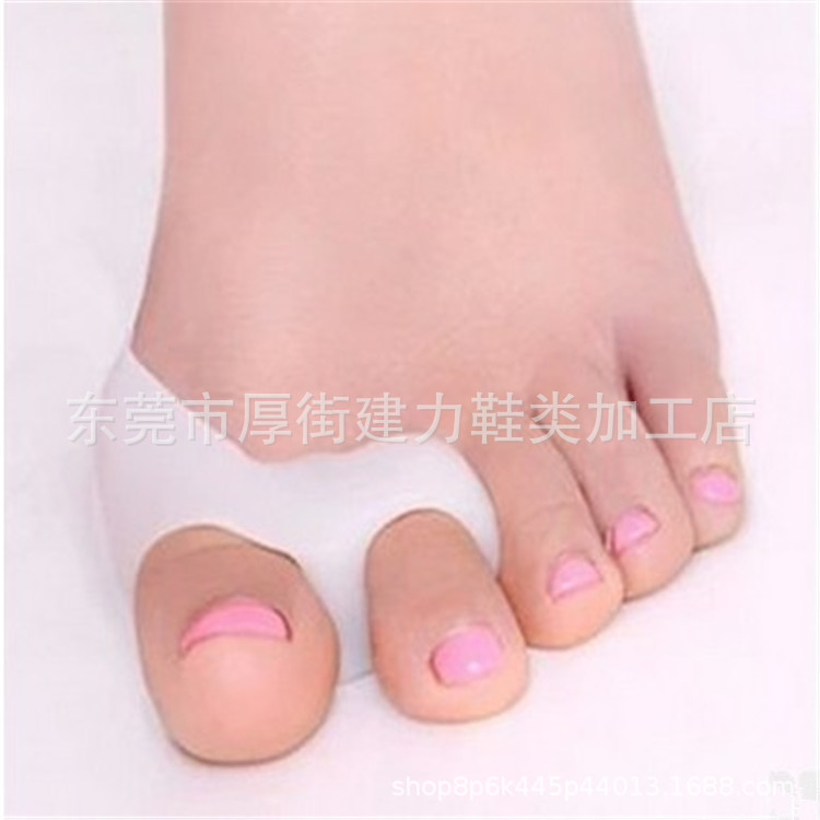 Silicone orthotics for toes