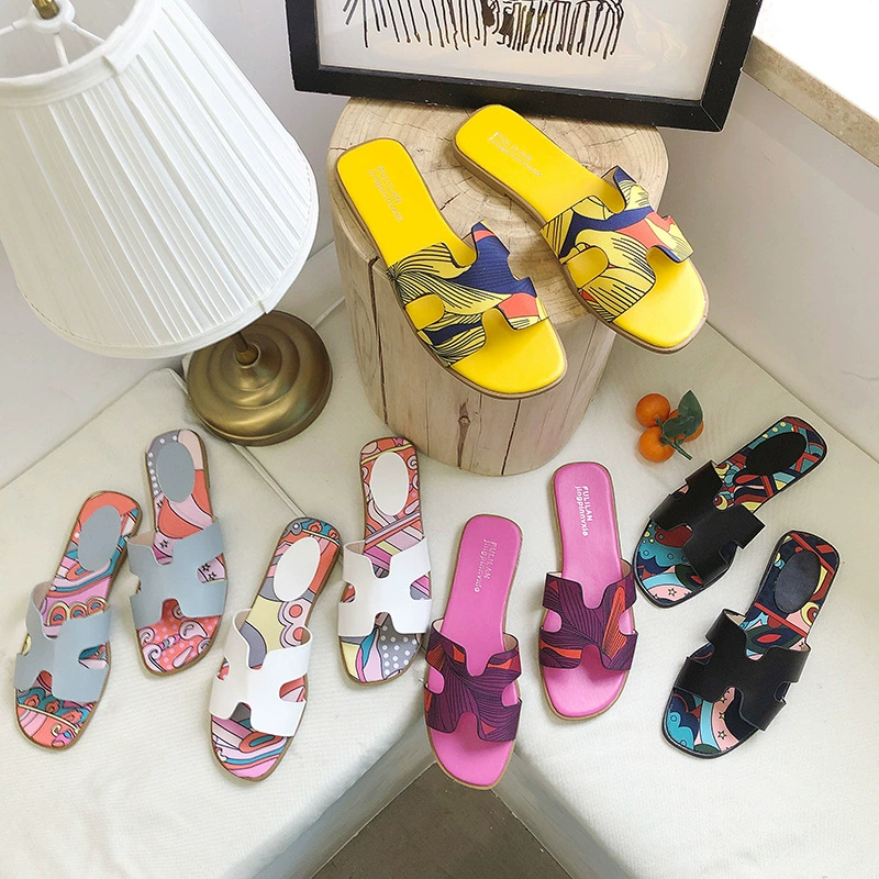 Летние женские шлёпанцы корейского стиля, лёгкая плоская подошва, размеры 35–40