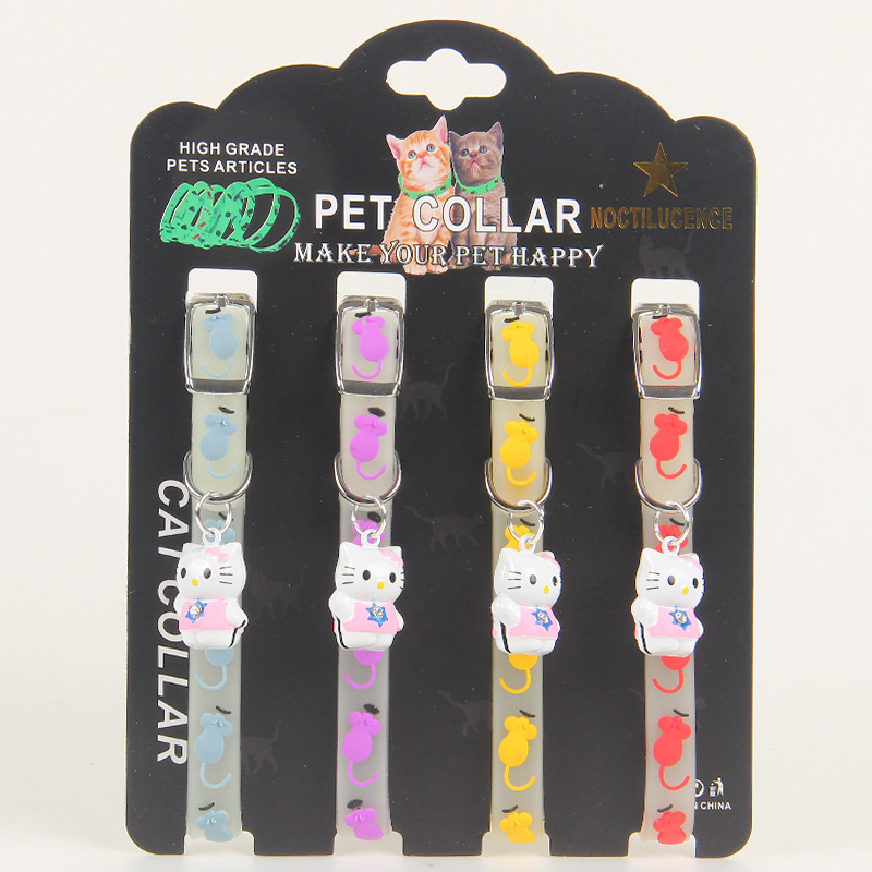 Fábrica directa collar de mascotas gatos y perros collar de campana luminosa ajustable de goma nocturna pasear artículos para perros al por mayor