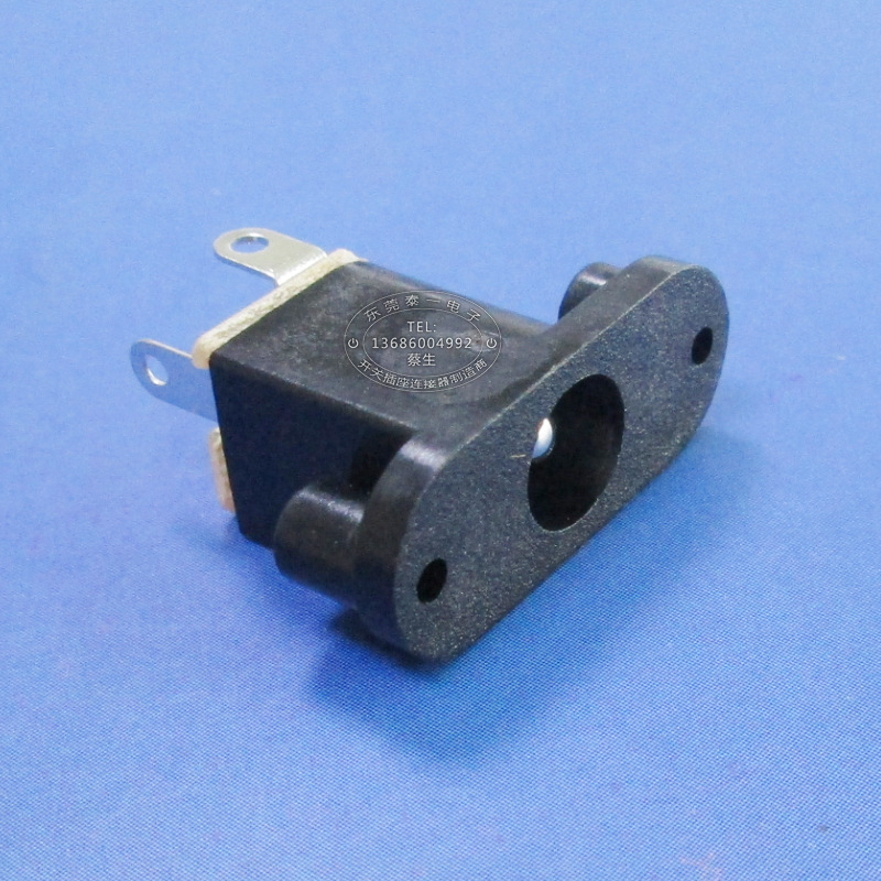 50V1A智能门柜充电接口9*22锁螺丝可插5.5公头DC电源插座DC018