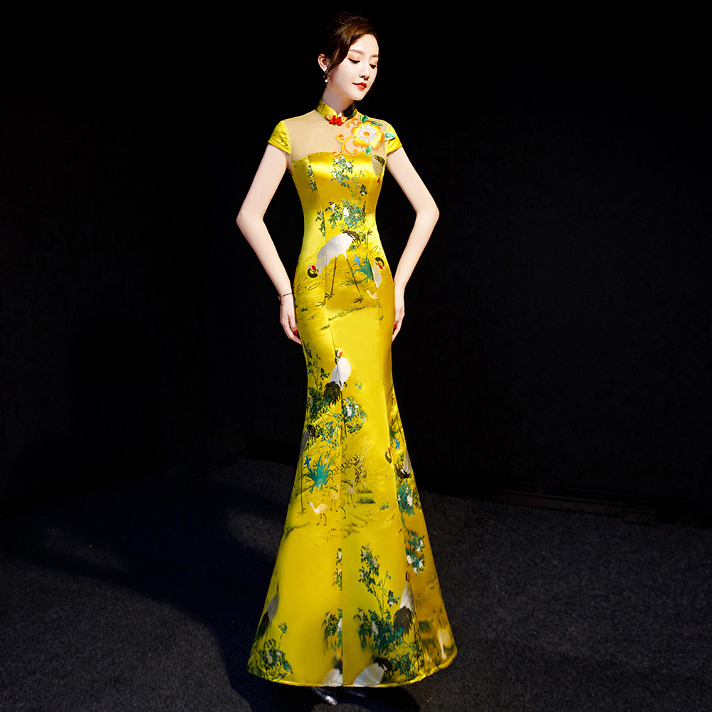 Fashionable new fishtail evening dress model team stage costume catwalk host banquet dress cheongsam yellow