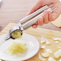 Stainless steel garlic press manual garlic mashing artifact kitchen multi-functional household garlic squeezing tool