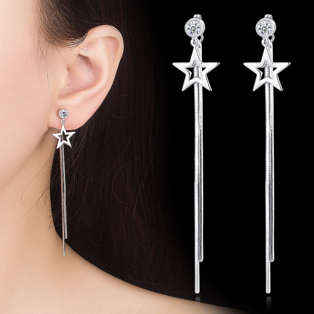 Fashionable earrings with tassels