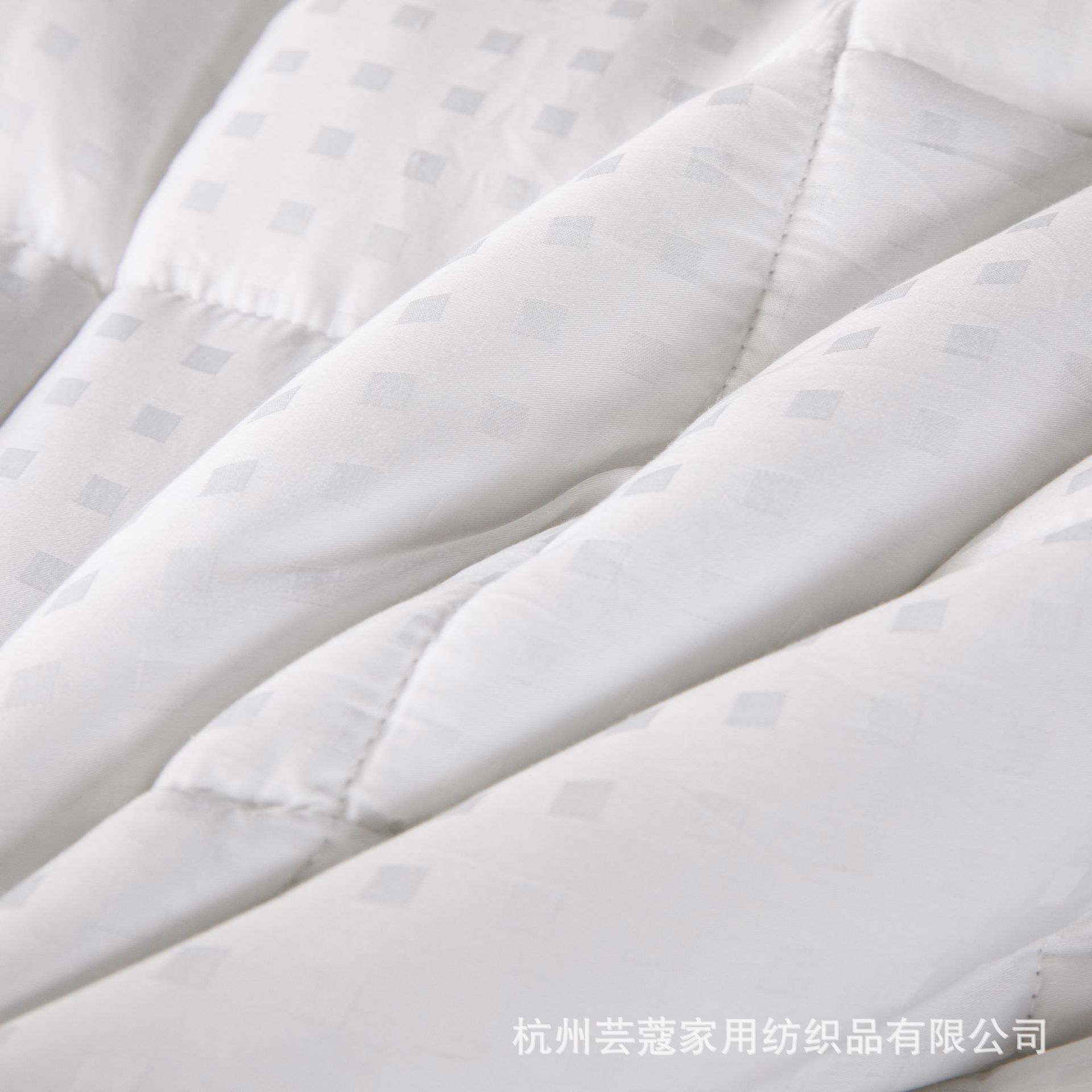 Yunkou acolchado conjunto de ropa de cama de cuatro piezas al por mayor procesamiento de productos de exportación colchón ancianos cubierta de cama de pañales