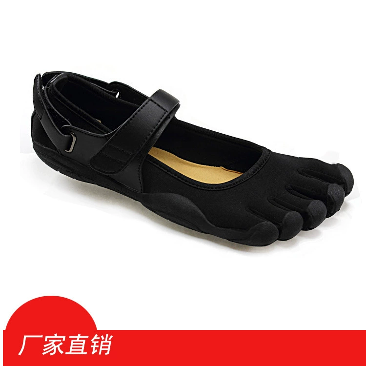 Прямая поставка с фабрики, летняя простая и удобная Пляжная обувь с пятью носками, походная обувь, обувь для плавания для серфинга