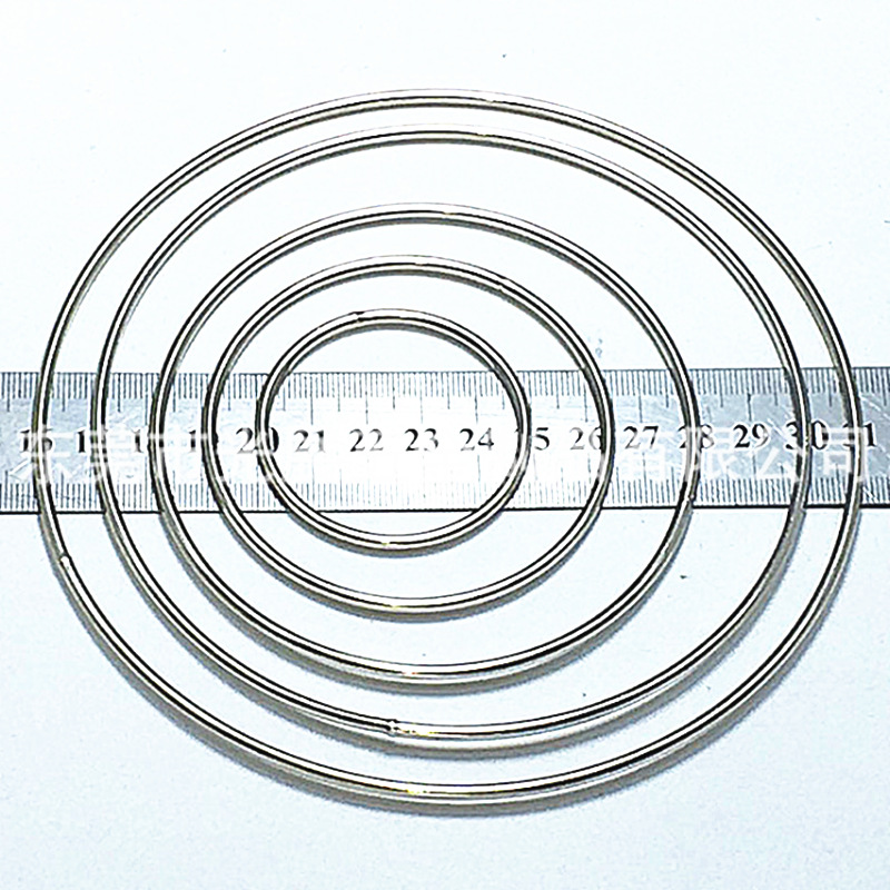 Exposición óptica accesorios anillo de hierro colector de sueños material de metal tamaños múltiples anillo grande bobina de corte de alambre