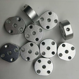 玩具配件;半导体材料;紧固件连接件