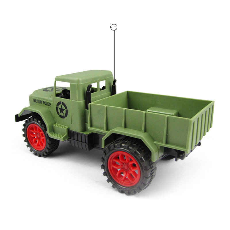 Coche de control remoto de simulación bidireccional para niños 1:24 modelo de camioneta pickup militar puesto de juguete de Venta caliente al por mayor