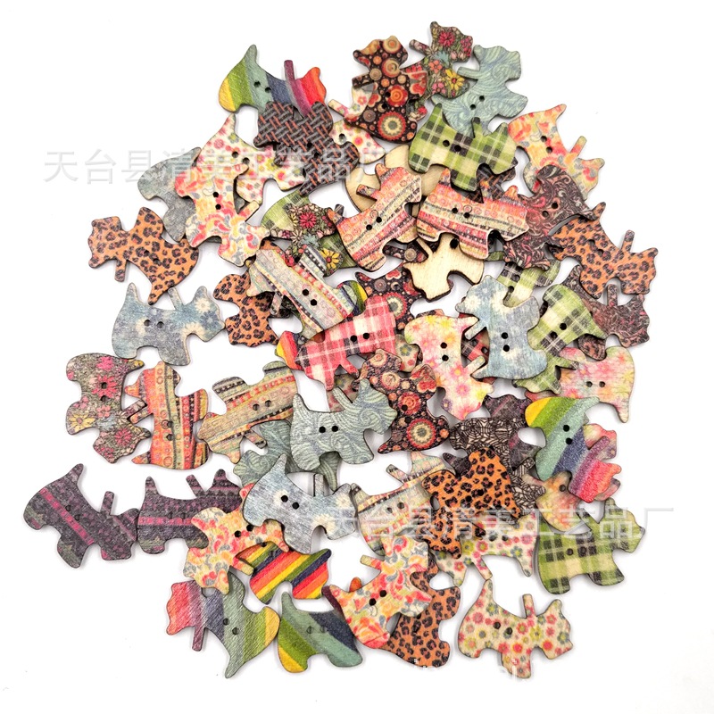 Envío gratis lindo color natural tronco cachorro botón de madera accesorios hechos a mano para niños 50 pc/paquete