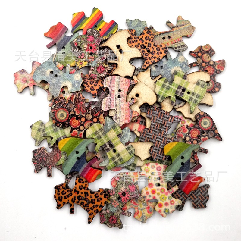Envío gratis lindo color natural tronco cachorro botón de madera accesorios hechos a mano para niños 50 pc/paquete