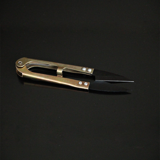 Yarn scissors giant lifting thread end scissors cross stitch scissors small scissors cutting thread end u-shaped tool shoe edge scissors
