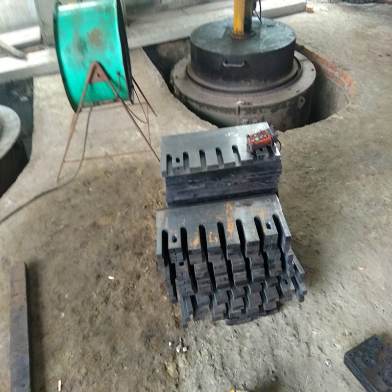 塑料粉碎机刀片厂家供应 塑料粉碎机刀片量大从优 欢迎选购