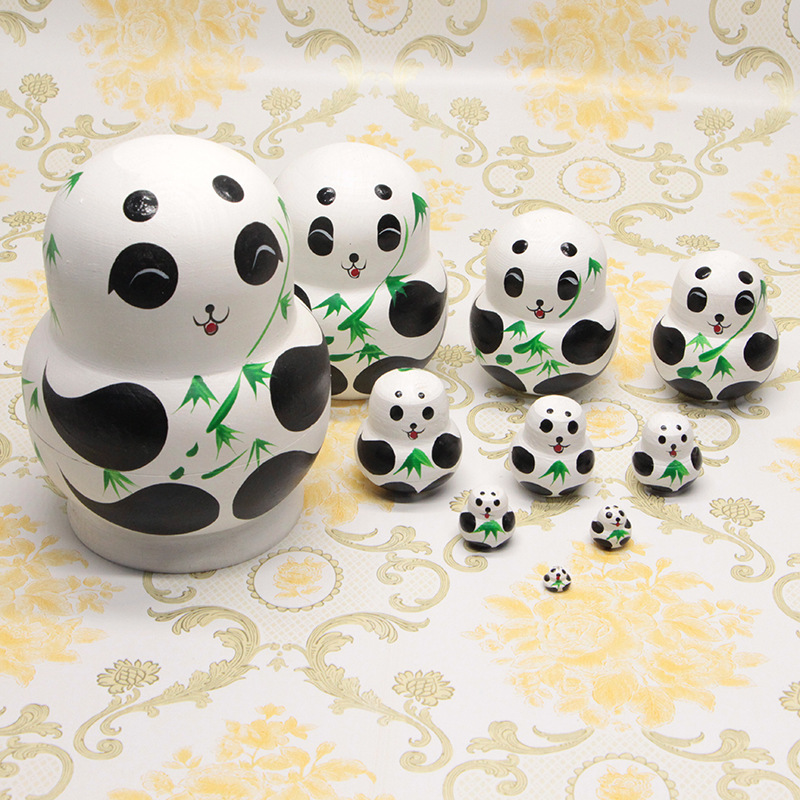 Russian nesting dolls, pandas, TikTok gifts, wooden toys and crafts wholesale, 5-10 layers, random patterns and colors.