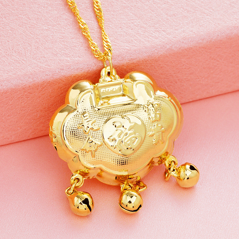 Venta al por mayor Vietnam arena oro color protección niños bebé larga vida bloqueo Latón chapado 24K oro niños larga vida colgante