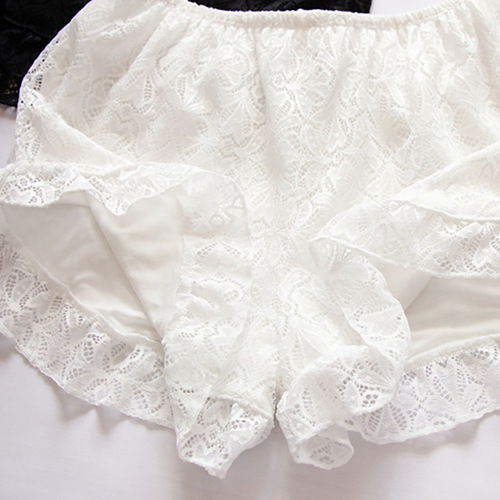 Qilixiang sexy wearable lace safety pants for women anti-exposure bottoming shorts safety pants summer