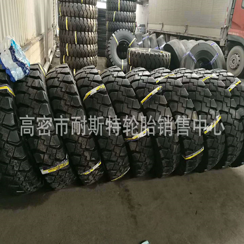 厂家供应卡车轮胎12.00-20斜交货车轮胎轮胎1200-20