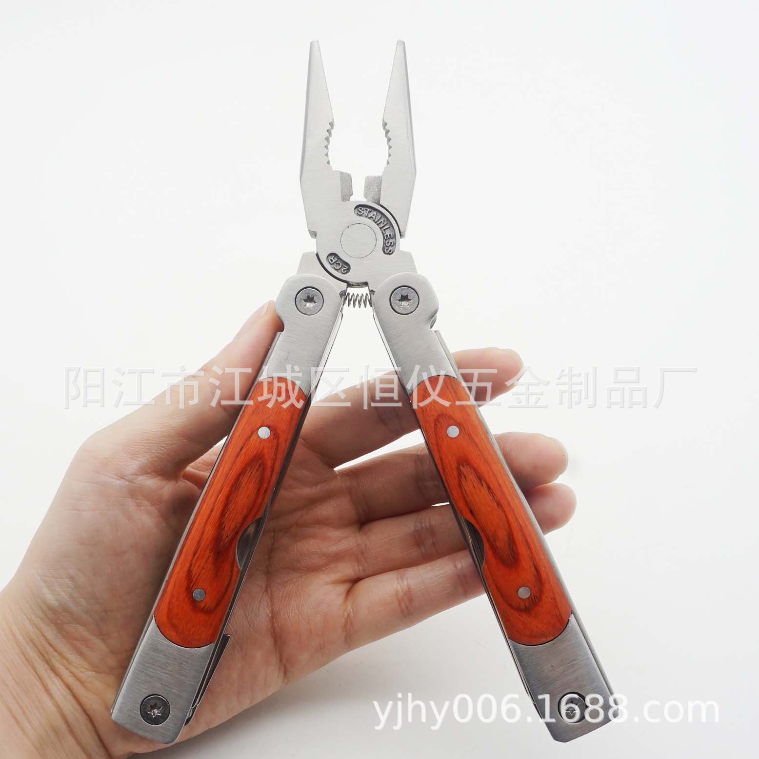 供应木柄多功能钳子 大号彩木柄钳子 户外野营折叠便携式钳子批发