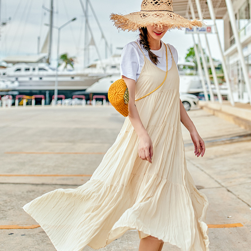 Trendy Korean-Style Design Cool Summer Ruched Strap Long Dress 2025 Summer New Women's Crystal Curtain Strap Dress