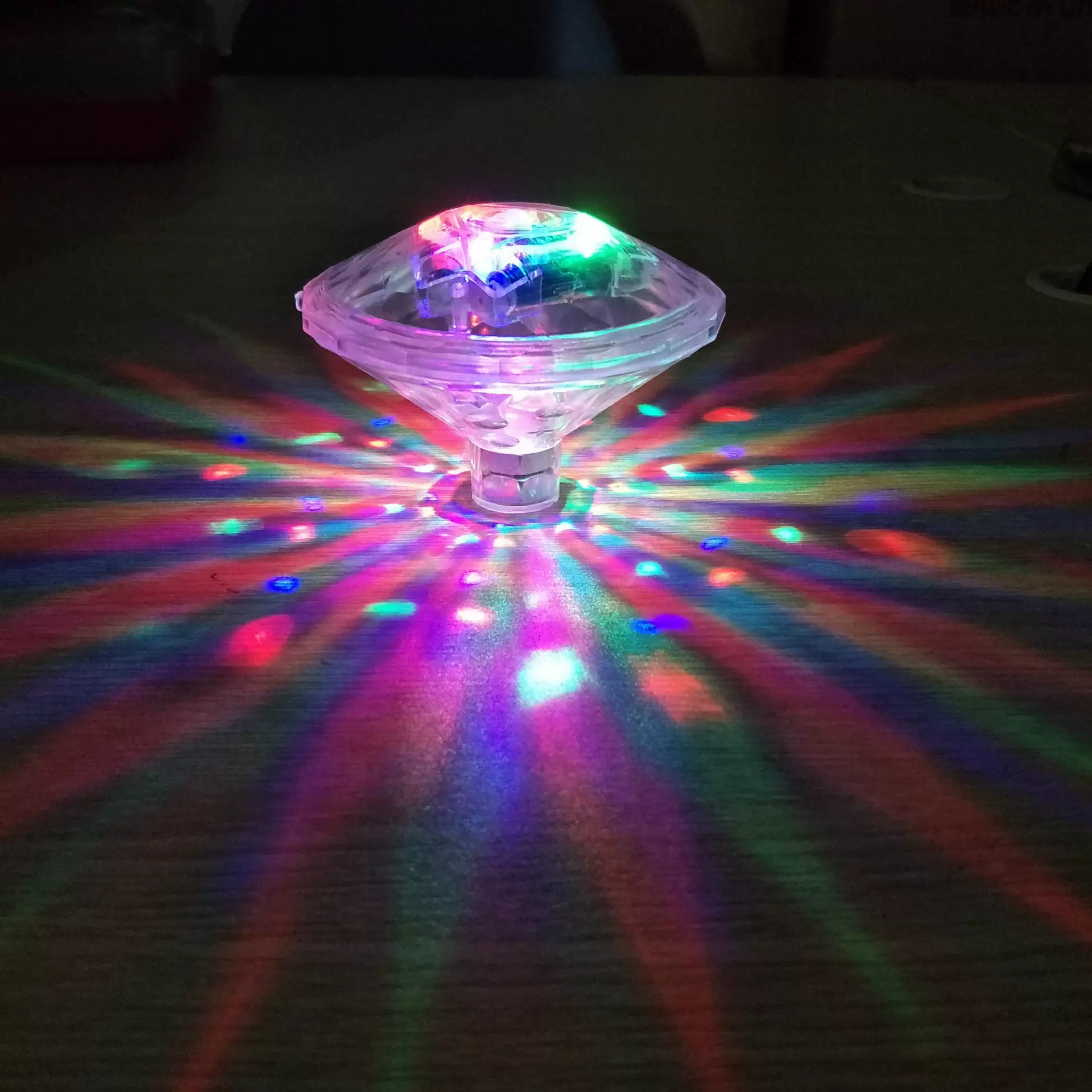 Новая Bathton Легкий алмазный Bath Light творческий свет плавательный пруд освещение