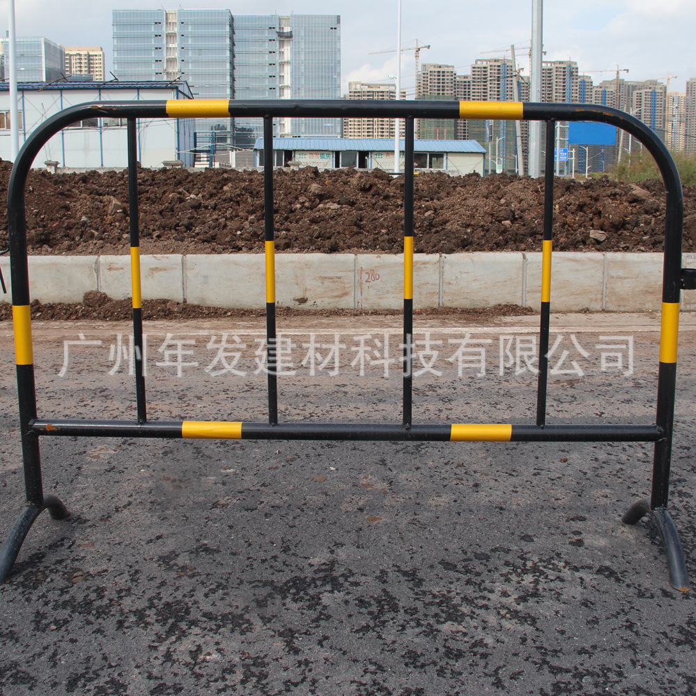 广东临时施工围栏 铁马护栏 市政隔离路栏道路移动安全防护栏围挡