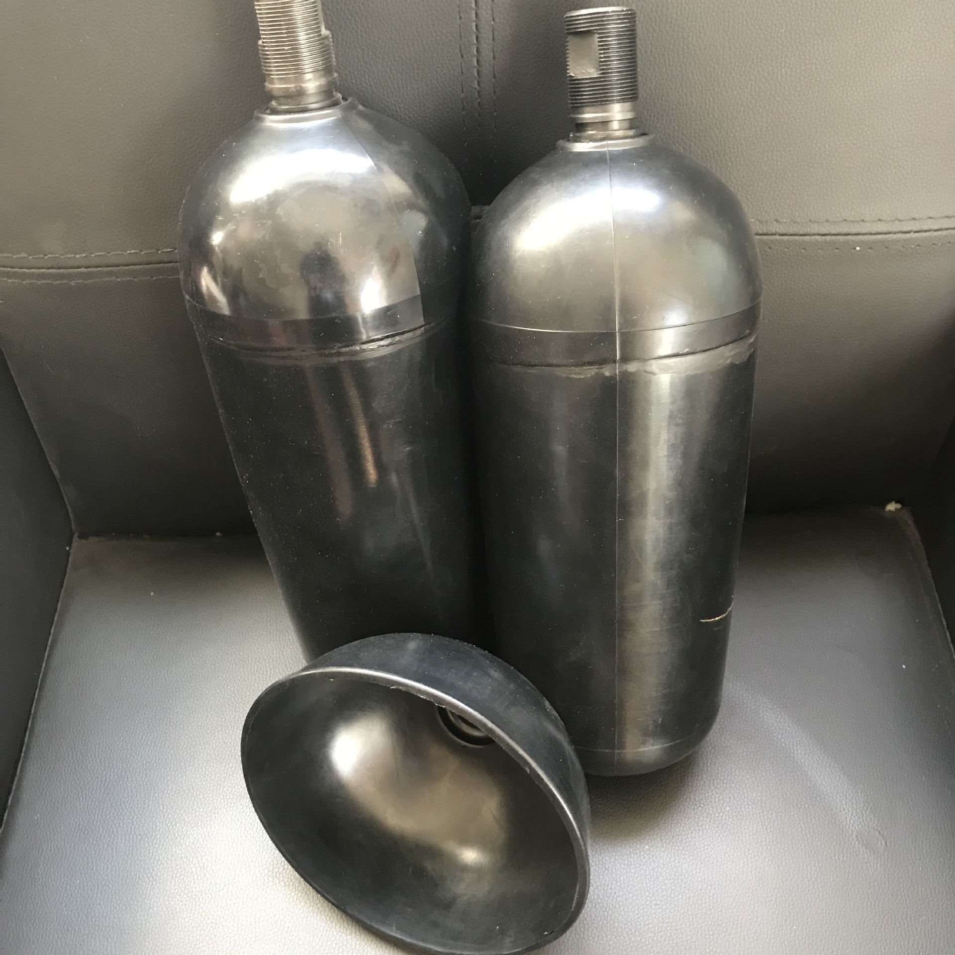 厂家供应各类蓄能器皮囊部分有现货，规规格全。多用途