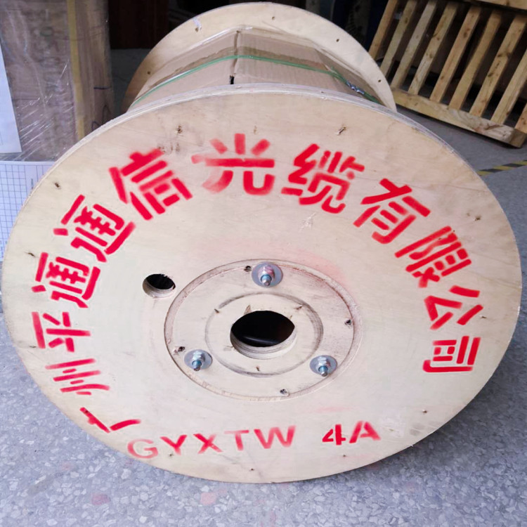Mouse-proof Flame Retardant Optical Cable 4-core Optical Cable 10g 24-core 12-core 48-core Optical Cable GYXTW Multimode 62.5 Fiber Optic Manufacturer Mouse-proof Flame Retardant Optical Cable 4-core Optical Cable 10g 24-core 12-core 48-core Optical Cable GYXTW Multimode 62.5 Fiber Optic Manufacturer