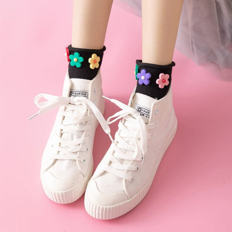 Cute summer knee socks flower-shaped, flowered, mid-length