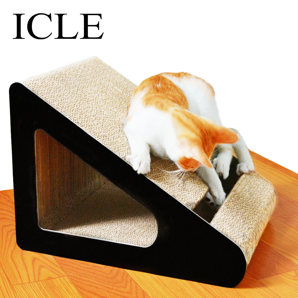 ICLE Yikou a generation of medium black interactive bell ball against the wall triangle slope corrugated paper cat scratch board