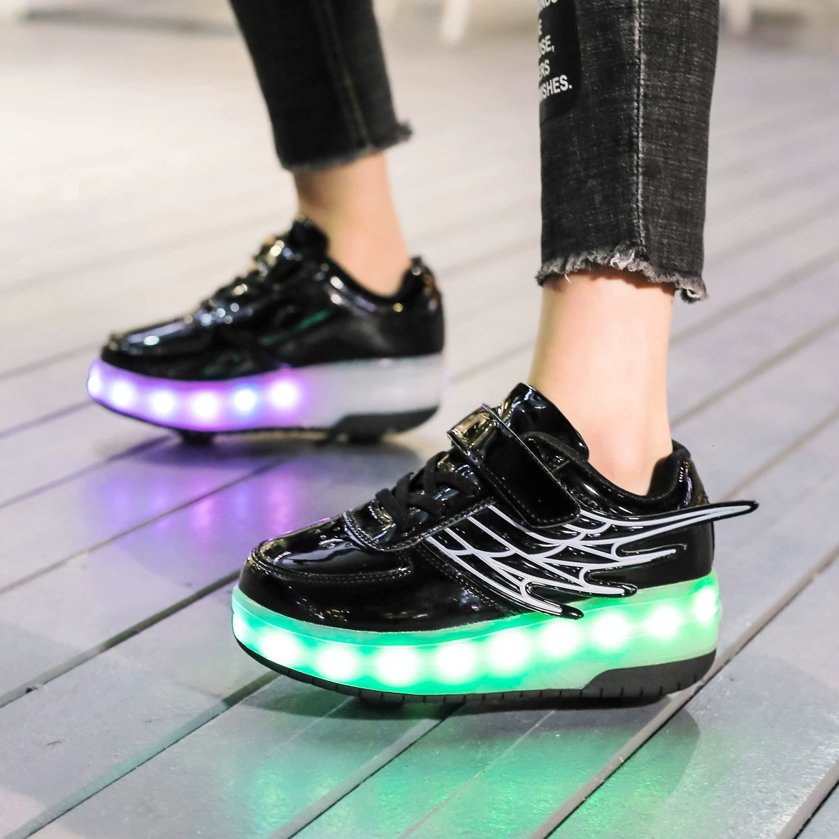 Children's dual wheel invisible breathable shoes for boys