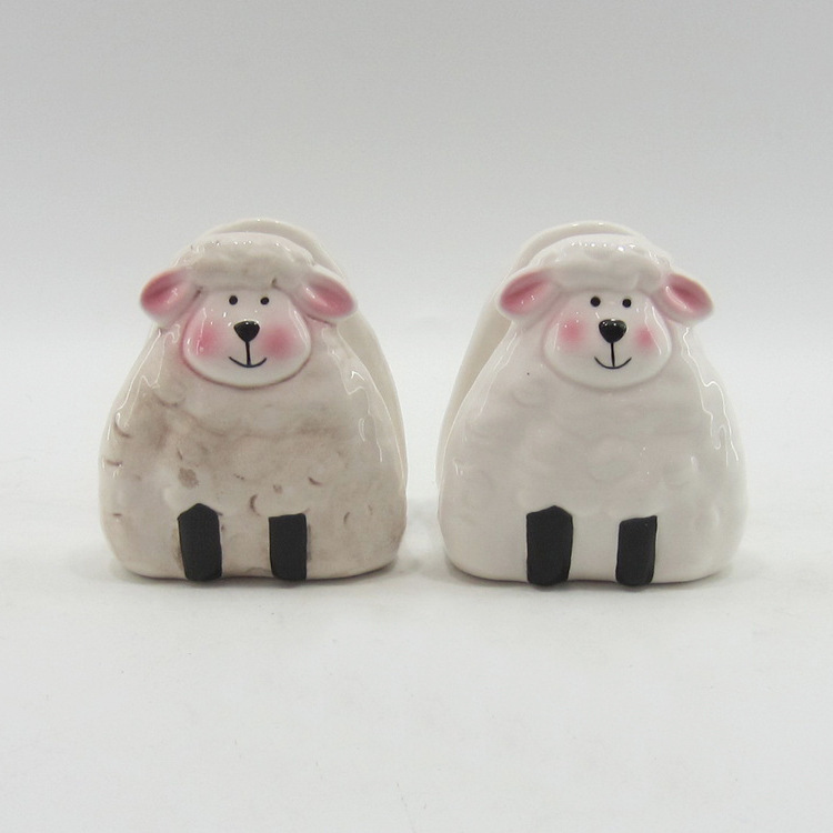 Animal-Shaped Ceramic Napkin Holder, Painted Sheep Napkin Holder, Napkin Ring, Cross-Border White Clay Kitchen Crafts