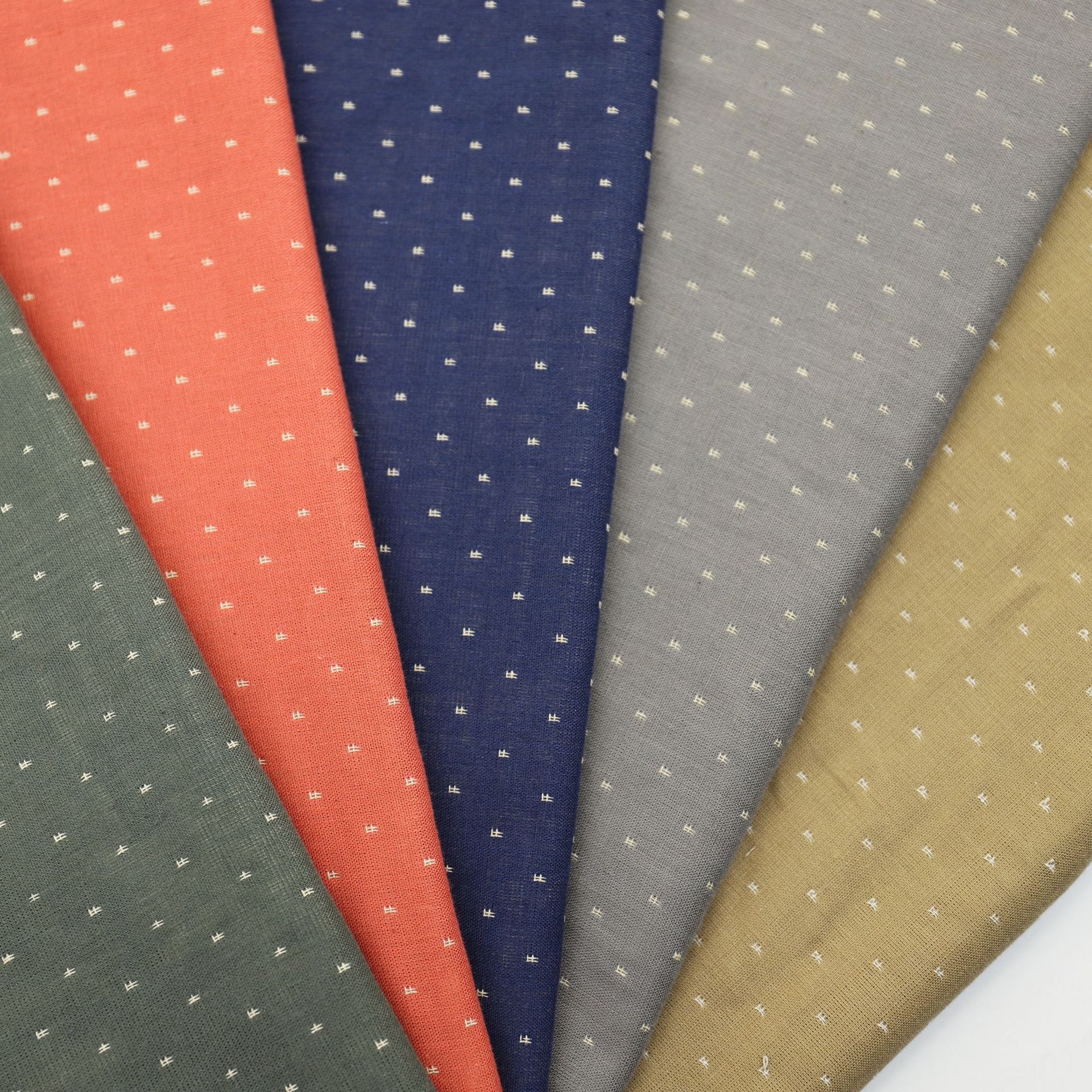 全棉色织双层提花布家居拖鞋时装衬衫外套吊带拼接连衣裙面料现货