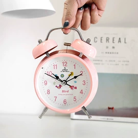 闹钟、台钟;挂钟、壁钟;座钟、立钟